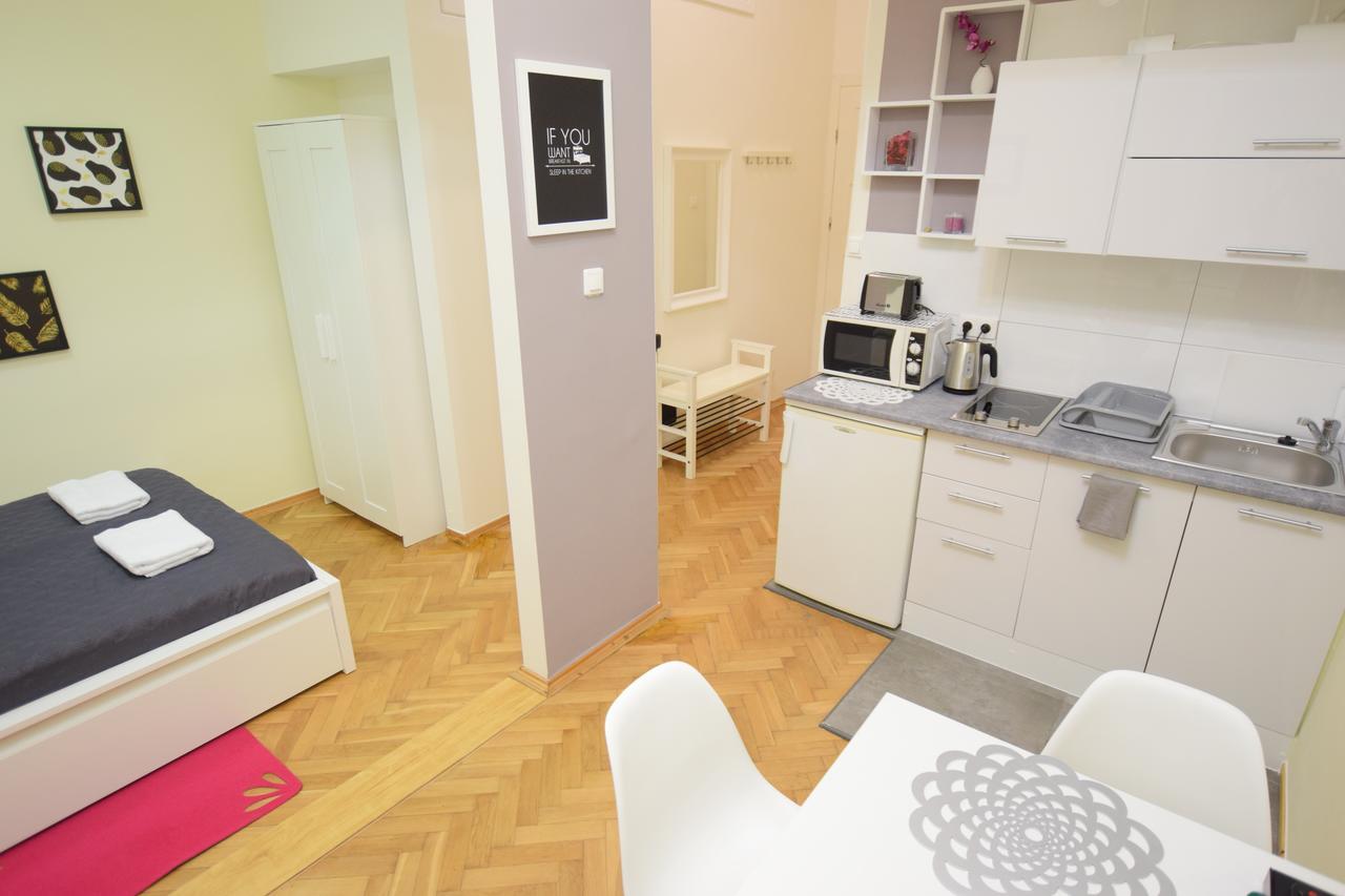 Elegant Apartment Copernicus Varsóvia Exterior foto