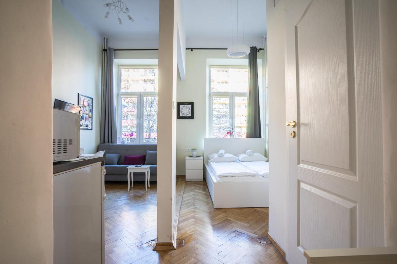 Elegant Apartment Copernicus Varsóvia Exterior foto