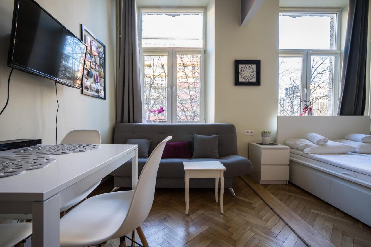Elegant Apartment Copernicus Varsóvia Exterior foto